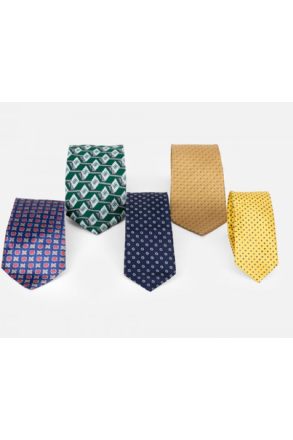 CORPORATE ACCESSORIES